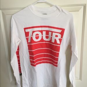 PAC Sun Bieber 2017 TOUR shirt